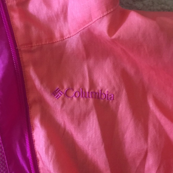 Columbia rainjacket - Picture 2 of 3